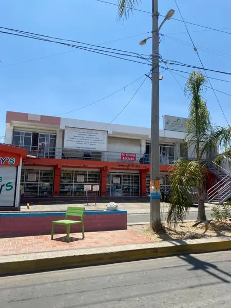 VENDO 5 LOCALES HDA SANTA FE