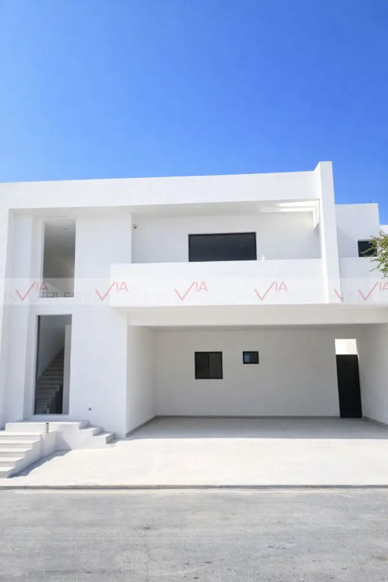 Casa en venta en Carolco, Monterrey — foto 1 de 15