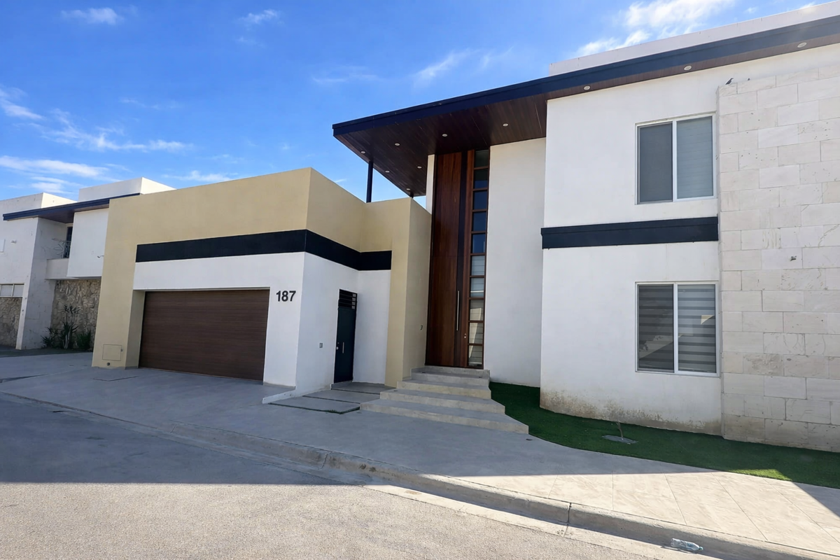 Casa en venta en Hacienda del Rosario, Torreón — foto 1 de 17