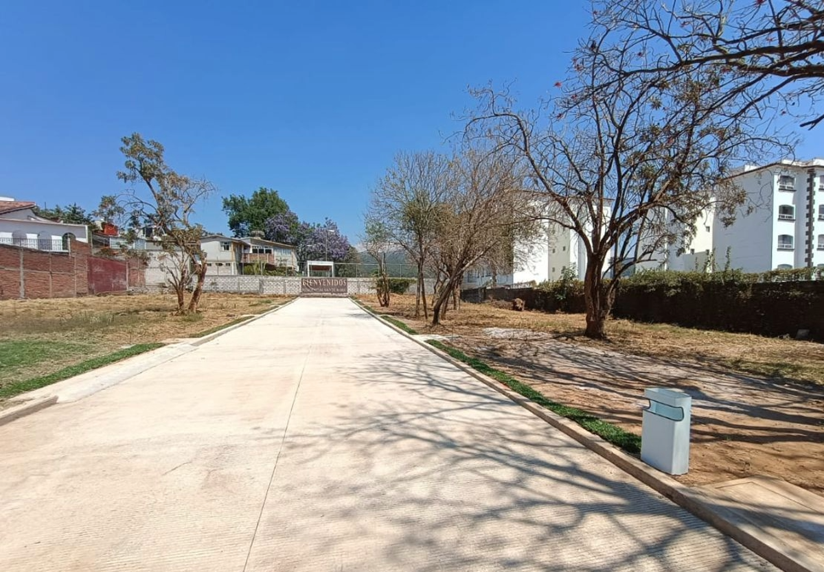 Terreno en venta en Santa Maria Ahuacatitlan, Cuernavaca — foto 1 de 7