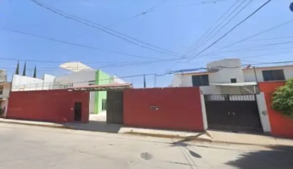Casa en venta en Niños Heroes, Santa María Atzompa — foto 3 de 11