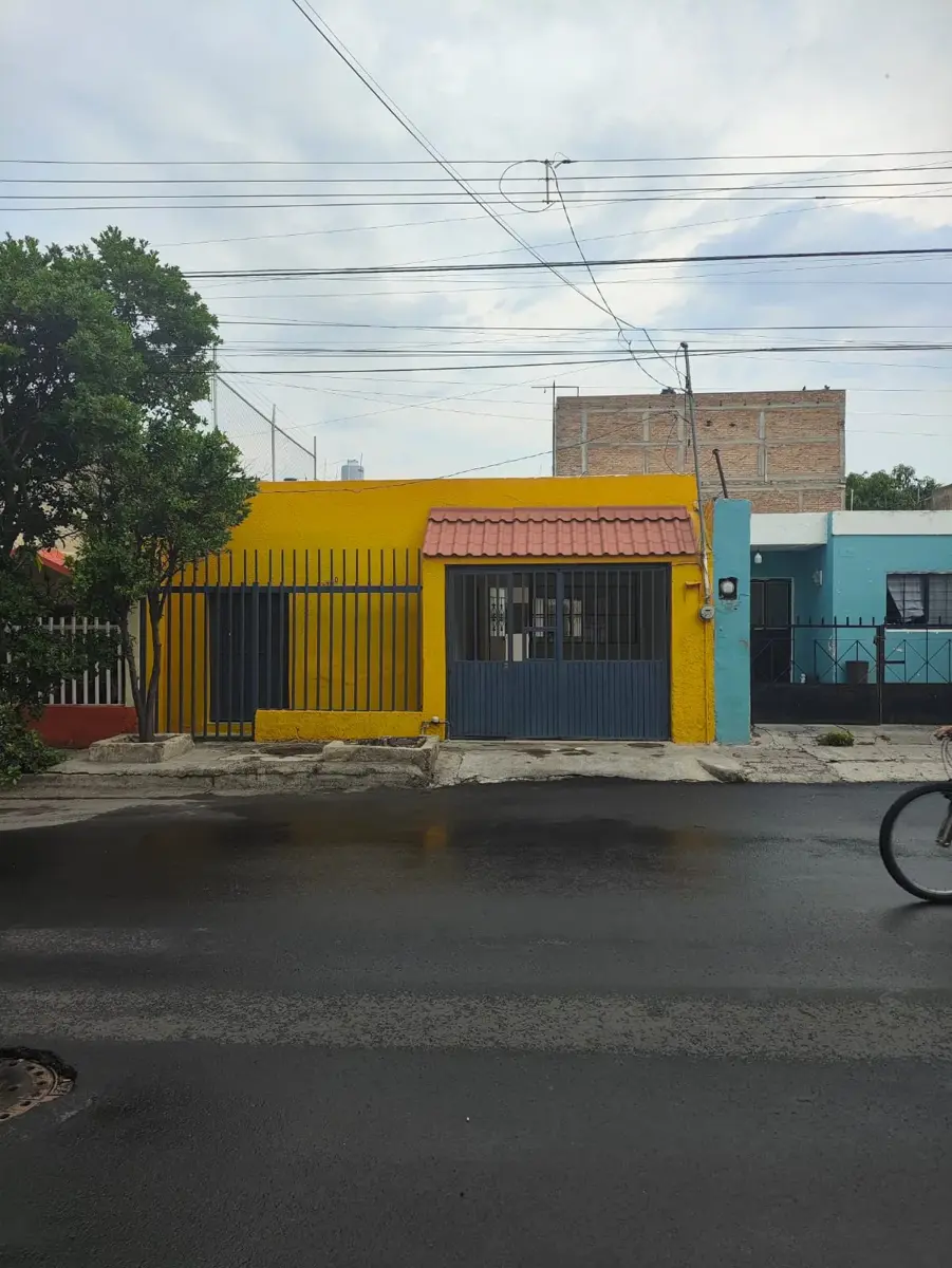 Casa en venta en San Andres, Guadalajara — foto 1 de 18