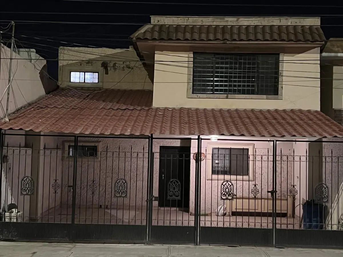 Casa en venta en Ampliación la Rosita, Torreón — foto 1 de 25