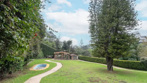 Casa en venta en Bosques de las Lomas, Cuajimalpa de Morelos — foto 2 de 10