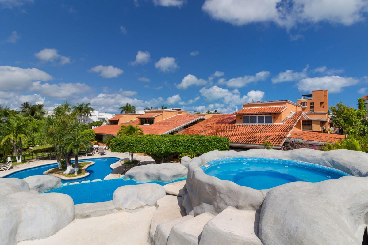 Casa en venta en Zona Hotelera, Benito Juárez — foto 1 de 12