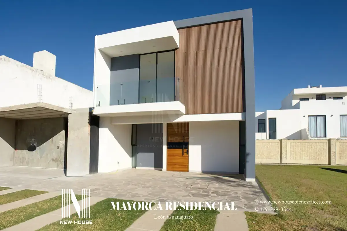 Casa en venta en Mayorca Residencial, León — foto 1 de 10