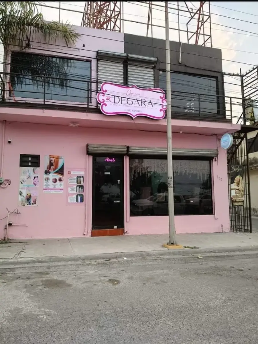 Local en venta en Camino Real, Guadalupe — foto 1 de 25