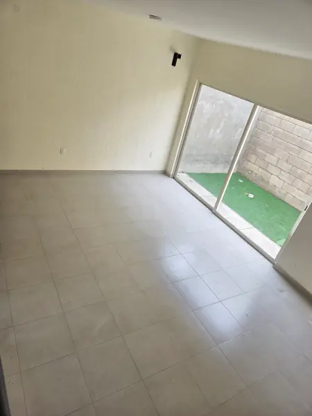Casa en venta en Residencial Alta California, Tlajomulco de Zúñiga — foto 2 de 15