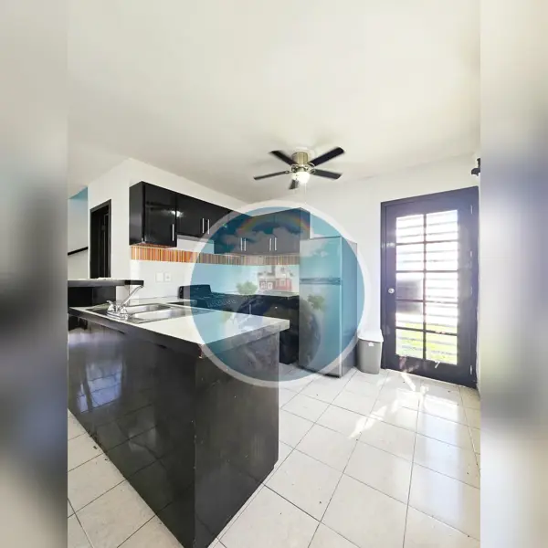 Casa en venta en Quintin Arauz, Paraíso — foto 3 de 5
