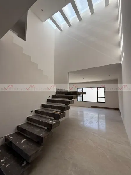 Casa en venta en Cerezos Residencial, Monterrey — foto 2 de 16