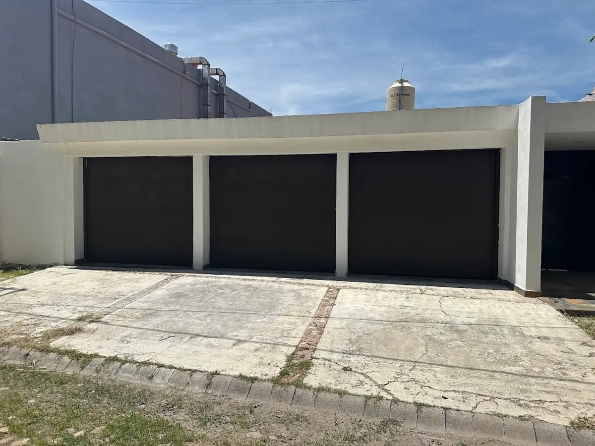Casa en venta en Lomas de los Vergeles, Jesús María — foto 1 de 20
