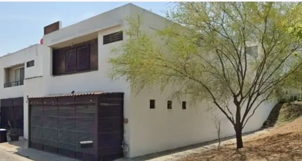 Casa en venta en Cumbres Madeira, Monterrey — foto 2 de 14