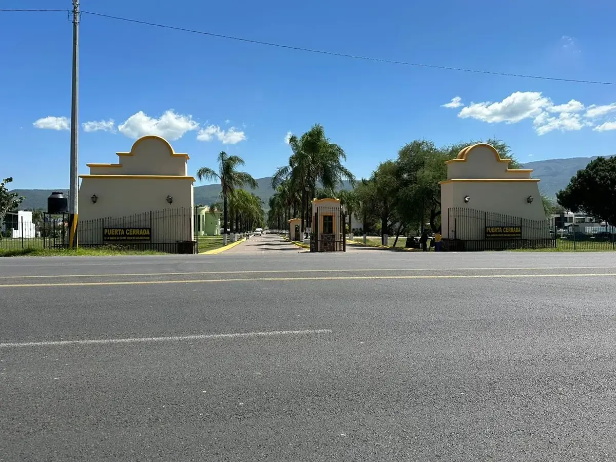 Terreno en venta en Cajititlan, Tlajomulco de Zúñiga — foto 1 de 10