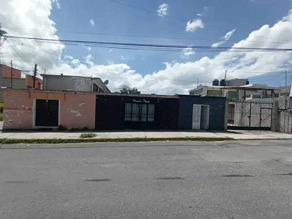 Inmueble en Remate: Casa Independiente en Santa María Ixtulco, Tlaxcala MM8011