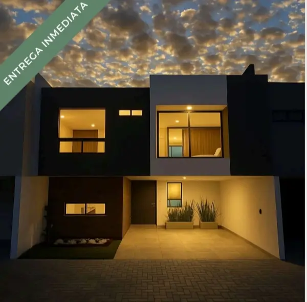 Casa en Venta en Fraccionamiento Real del Camino, Tlaxcalancingo, San Andrés Cholula — foto 1 de 12