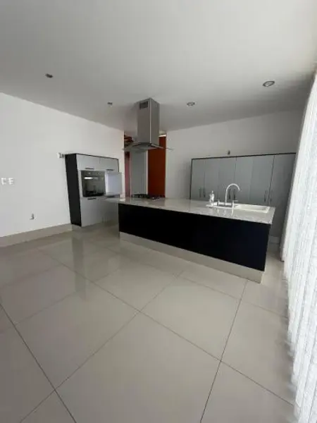 Casa en renta en El Manantial, Tlajomulco de Zúñiga — foto 3 de 9