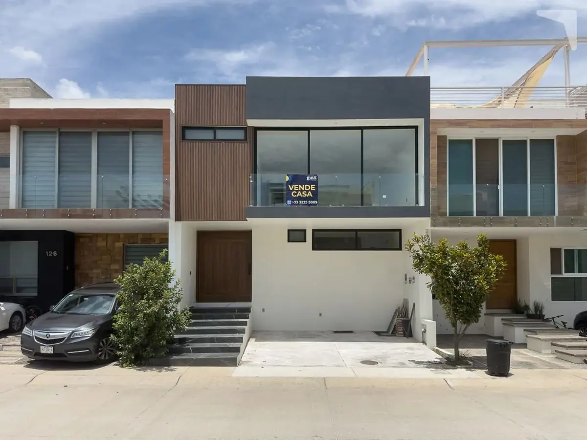 Casa en venta en Valle Imperial, Zapopan — foto 1 de 19