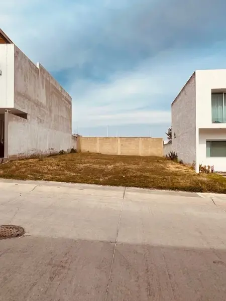 Terreno en venta en Valle Imperial, Zapopan — foto 2 de 9