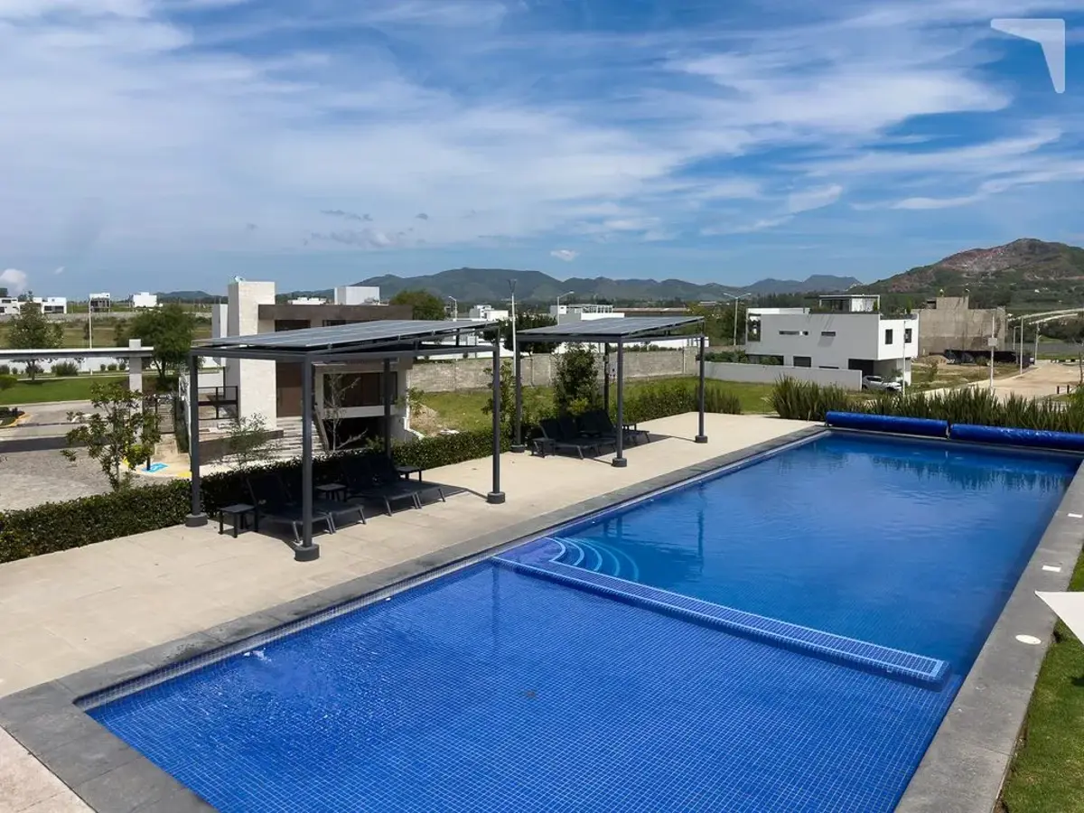 Terreno en venta en Valle Imperial, Zapopan — foto 1 de 8