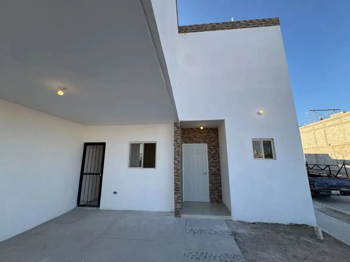 Casa en venta en Quintas la Perla, Torreón — foto 1 de 12
