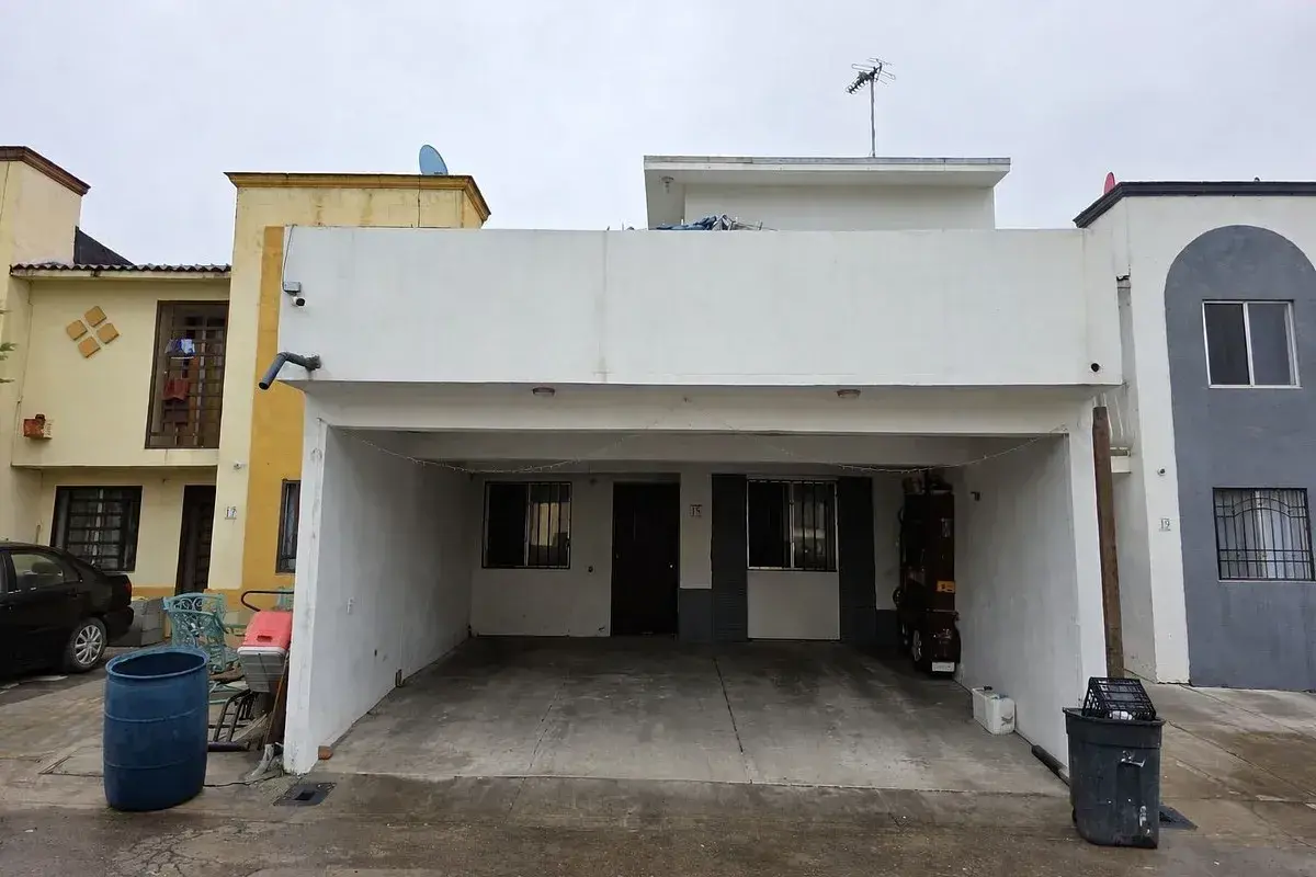 Casa en venta en Hacienda las Flores, Tijuana