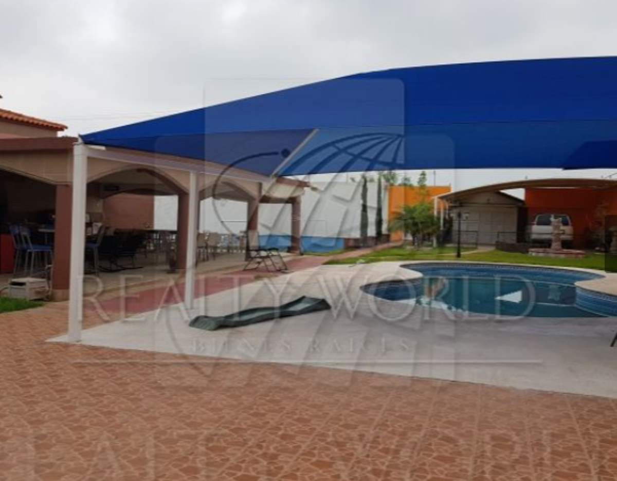 Quinta en venta en Portal del Norte, General Zuazua — foto 1 de 13