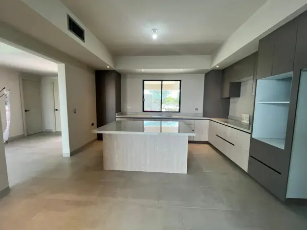 Casa en venta en Rincón las Trojes, Torreón — foto 3 de 16