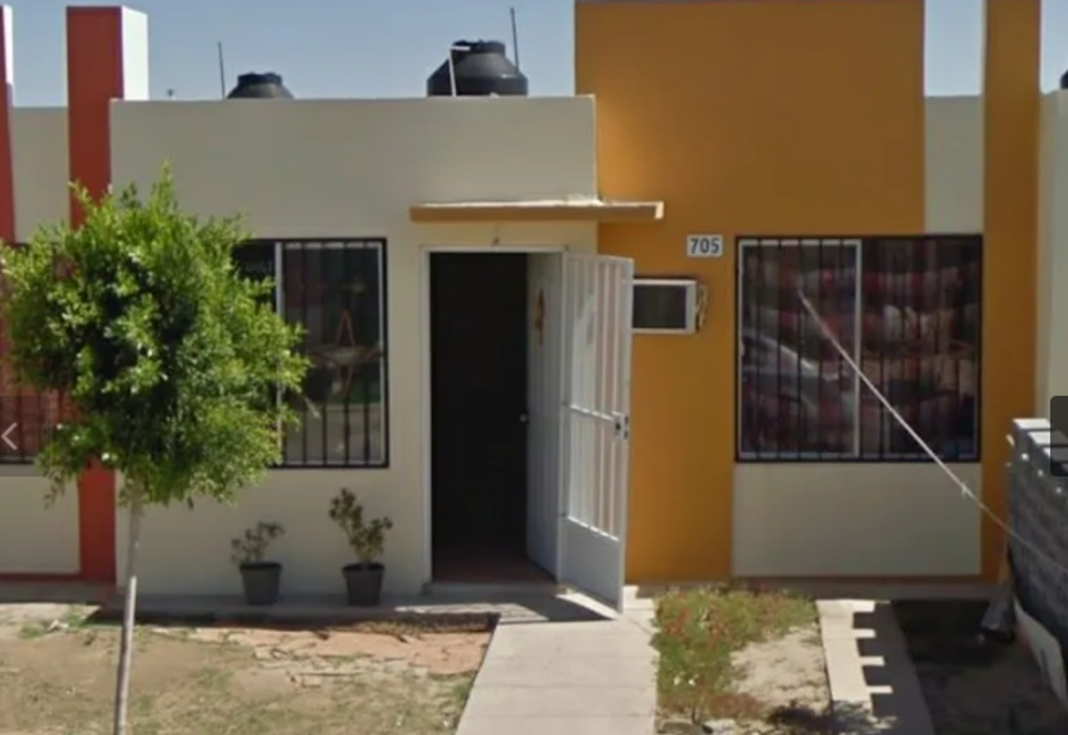 Casa en venta en 1° de Mayo, Nuevo Laredo — foto 1 de 15