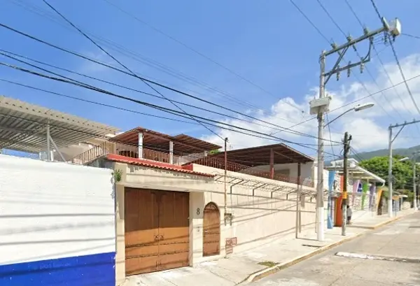 TU NUEVA CASA EN LA PLAYA (RECUPERACION BANCARIA) A PRECIO DE REMATE EN ACAPULCO GUERRERO.