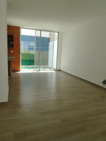 Casa en venta en Madeiras, Zapopan — foto 3 de 15