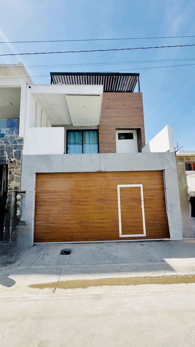 Casa en venta en Colinas de la Presa, Tijuana — foto 1 de 22