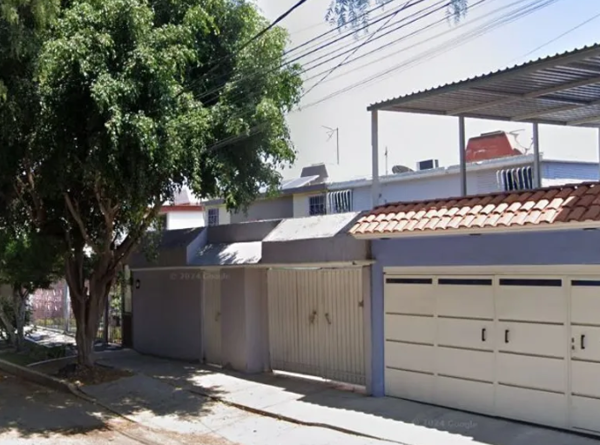 Casa en venta en Jardines de Morelos 5a Sección, Ecatepec de Morelos — foto 2 de 13