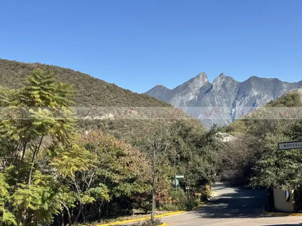 Terreno en venta en Renacimiento, Monterrey — foto 2 de 14