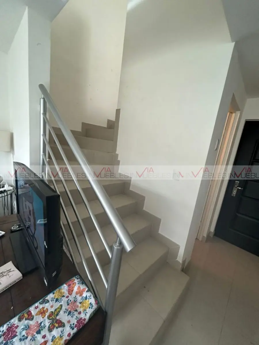 Casa en venta en Siete Colinas Sector Palatino, Guadalupe — foto 1 de 14