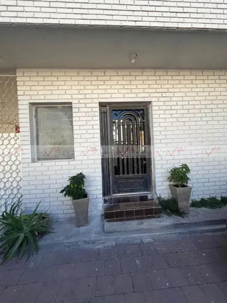 Casa en venta en San Pedro Garza García Centro, San Pedro Garza García — foto 2 de 9