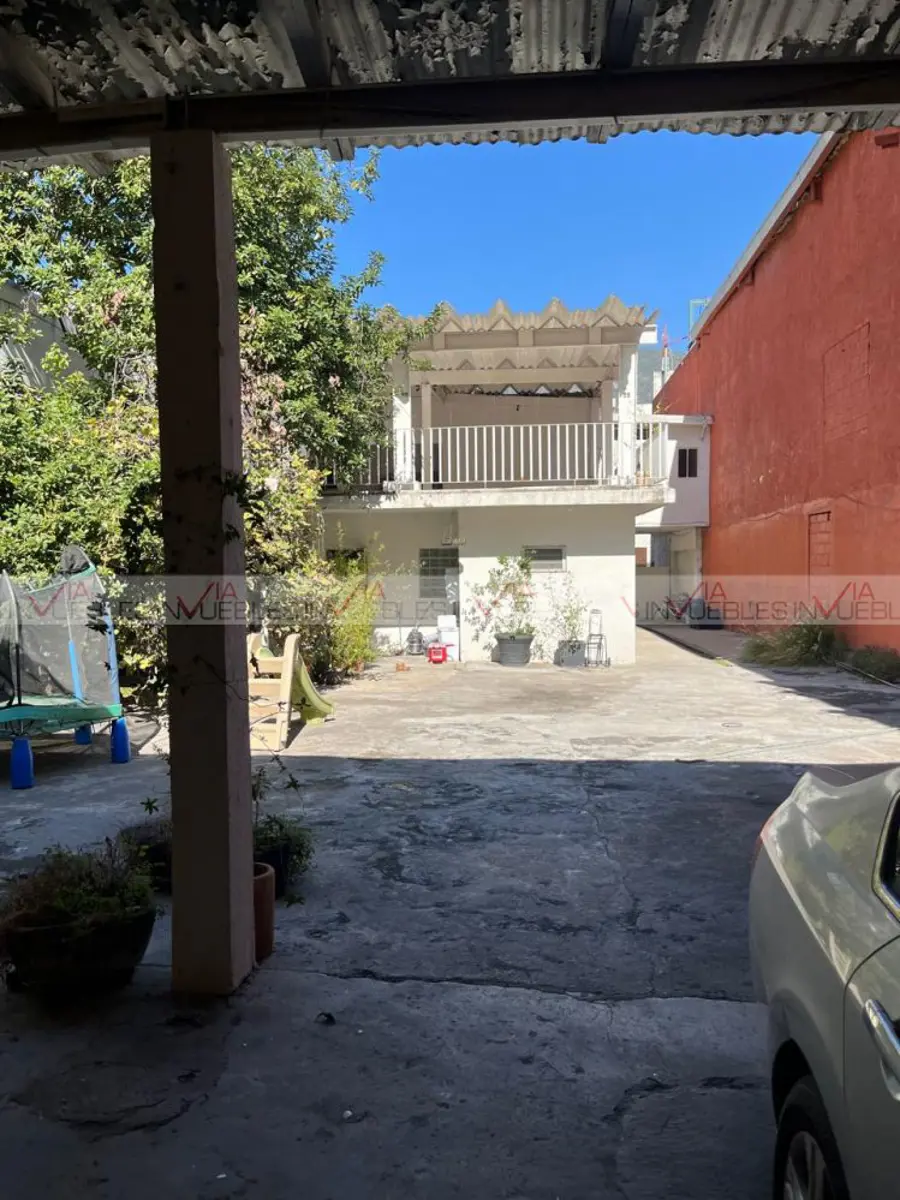 Casa en venta en San Pedro Garza García Centro, San Pedro Garza García — foto 1 de 9