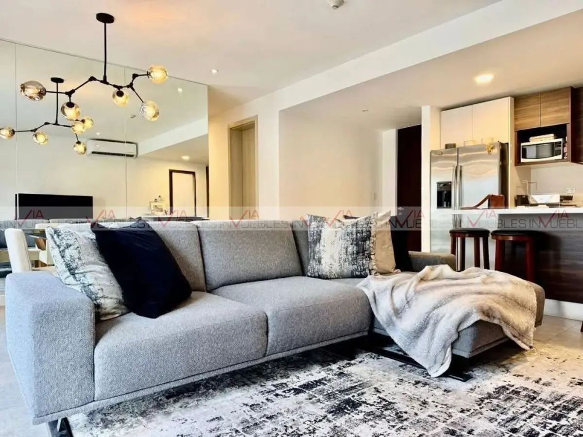 Departamento en venta en Vía Cordillera, Santa Catarina — foto 1 de 17
