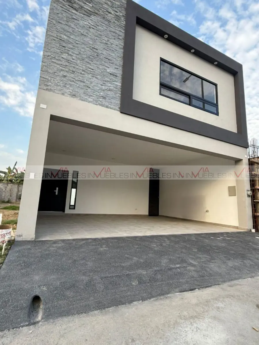 Casa en venta en Altares Residencial, Santiago — foto 1 de 20
