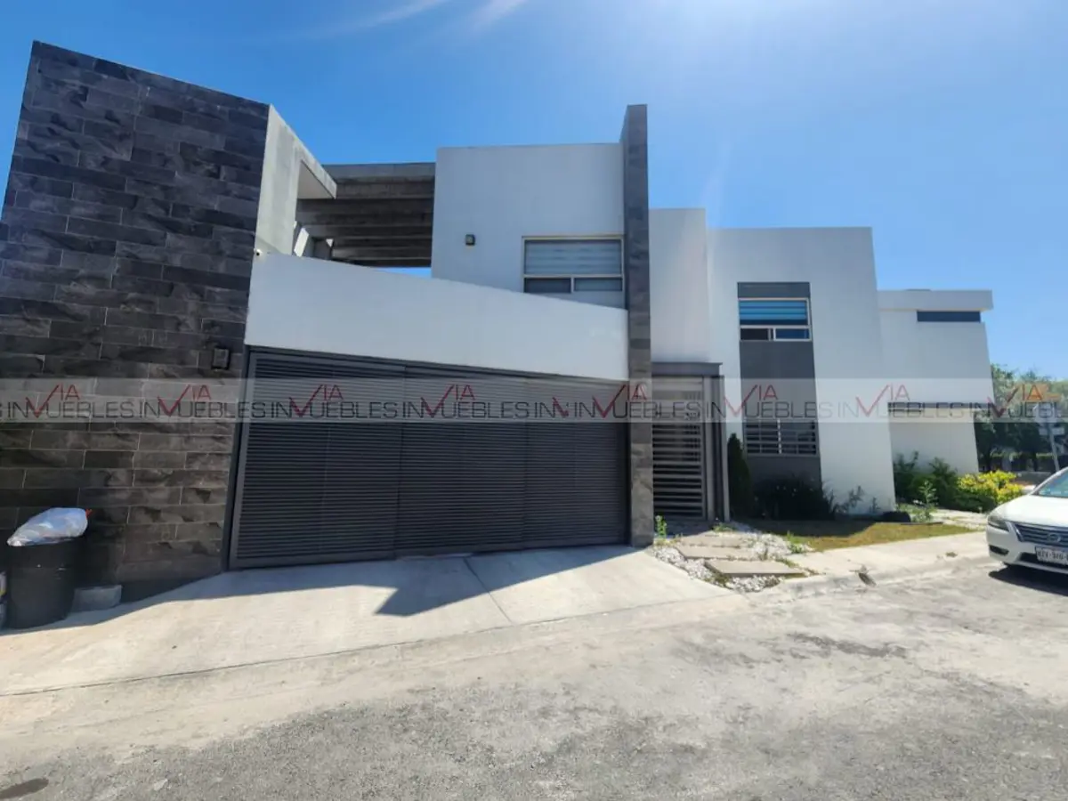 Casa en venta en Las Cruces Residencial Club de Golf, Apodaca — foto 1 de 12