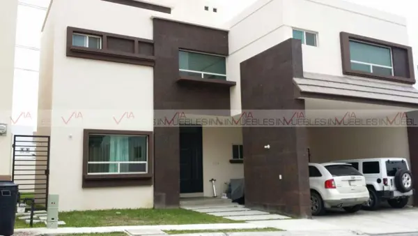Casa en venta en Residencial Canterías, Monterrey — foto 2 de 10