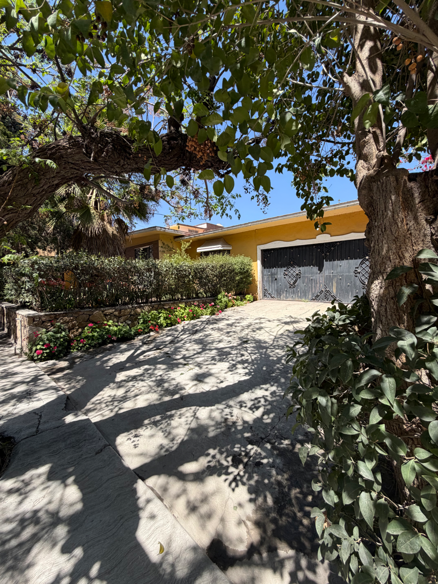 Casa en venta en Jardin, Saltillo — foto 1 de 10