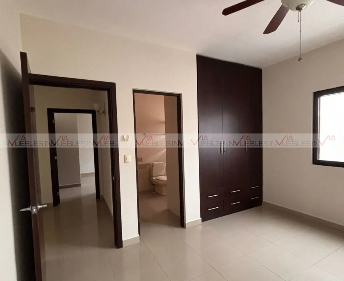 Casa en venta en Bosques de las Cumbres, Monterrey — foto 1 de 22