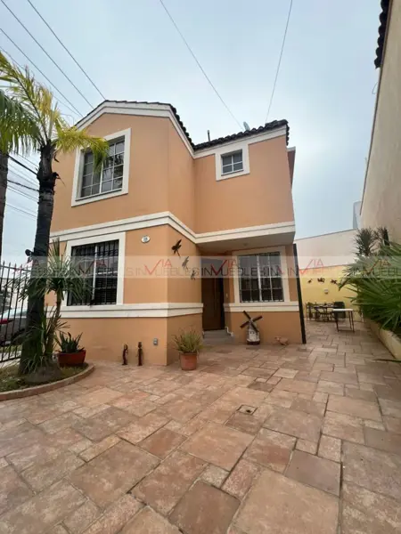 Casa en venta en Paseo de Cumbres, Monterrey — foto 3 de 12