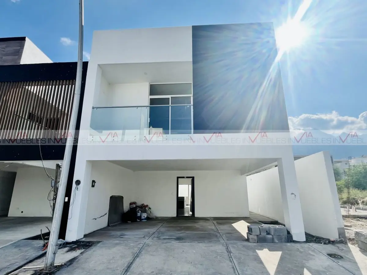 Casa en venta en Hacienda Santa Clara, Monterrey — foto 1 de 17
