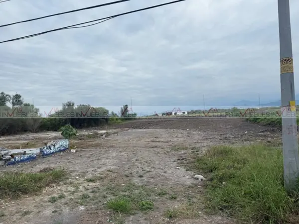 Terreno en renta en Cadereyta Jimenez Centro, Cadereyta Jiménez — foto 2 de 13