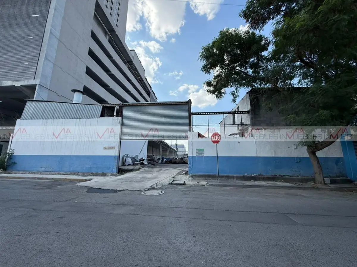 Bodega en renta en Chepevera, Monterrey — foto 1 de 10