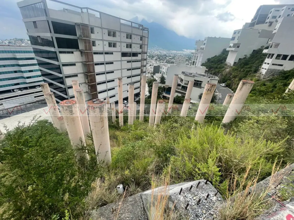 Terreno en venta en Lomas de Montecristo, Monterrey — foto 1 de 17