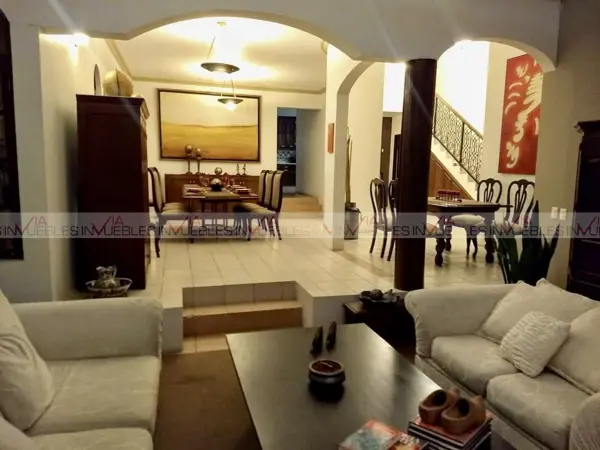 Casa en venta en Lomas del Paseo, Monterrey — foto 3 de 16