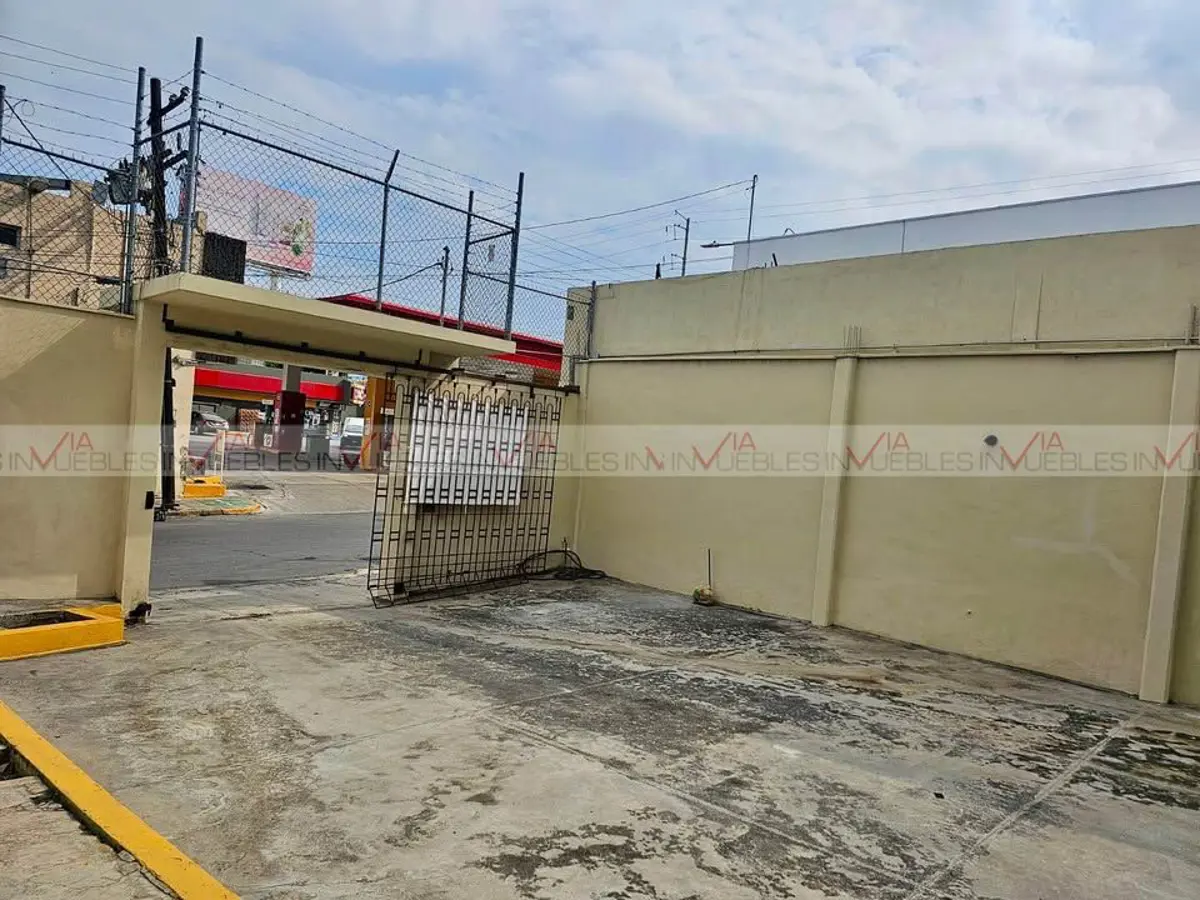 Casa en venta en Mitras Norte, Monterrey — foto 1 de 13