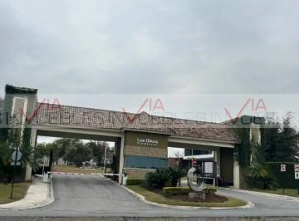 Casa en venta en Los Olivos Residencial, Santiago — foto 1 de 8